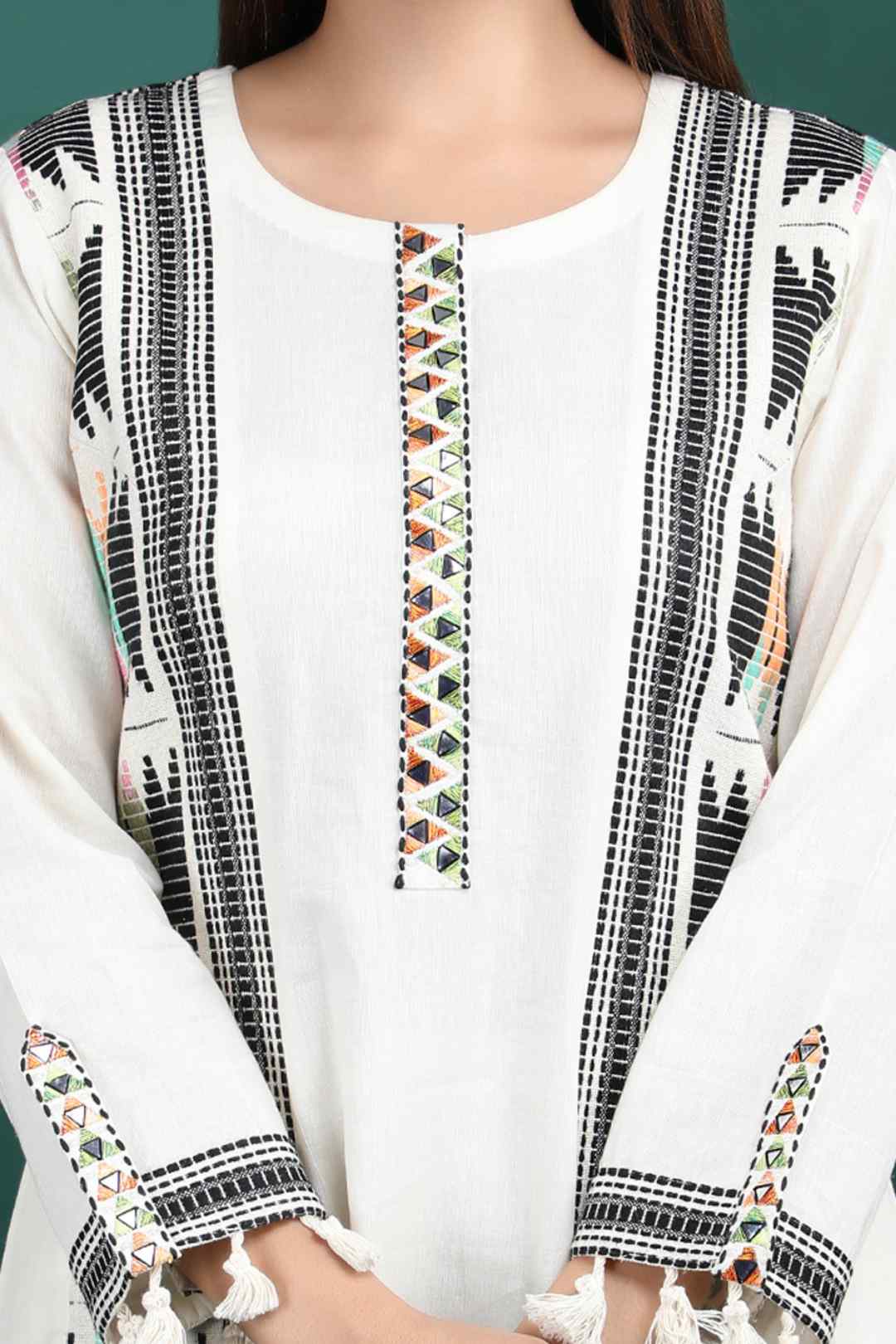 NANDINI | Off white A-line Kurta Pant