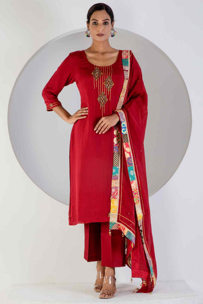Red Kurta Set With Hand Embroidered