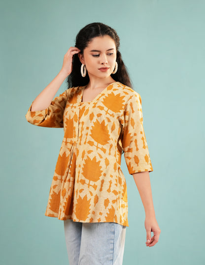 Amber Earth: Leaf Print V-Neck Pleated Tunic